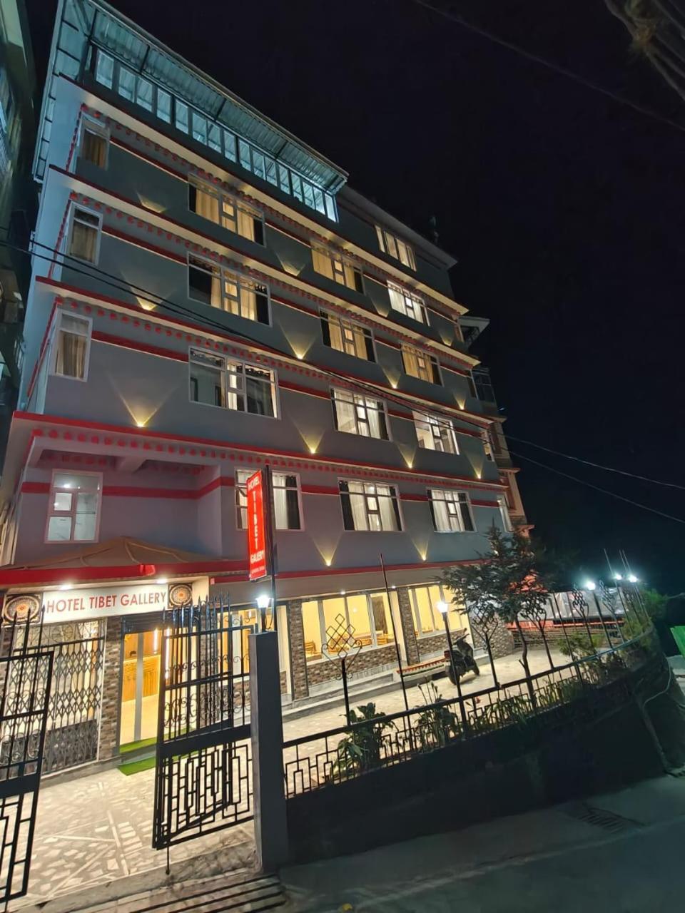 Hotel Tibet Gallery Гангток Экстерьер фото