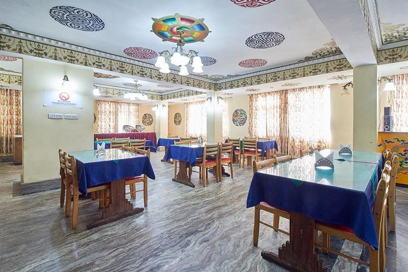 Hotel Tibet Gallery Гангток Экстерьер фото